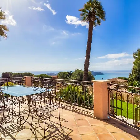 Stunning Seaview Villa. Sur Villa Villefranche-sur-Mer
