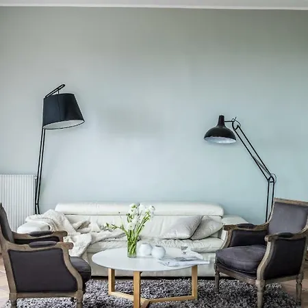 Villa Stunning Seaview Villa. Sur